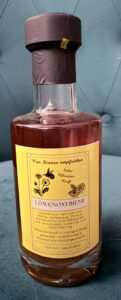 "die löwenoxybiene" oxymel mit wildkräutern 200 ml · handgemacht
